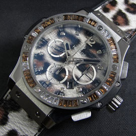 安心購入 HUBLOT ビッグバン ボア コピー時計 Asian7750 オートマティック カレンダー